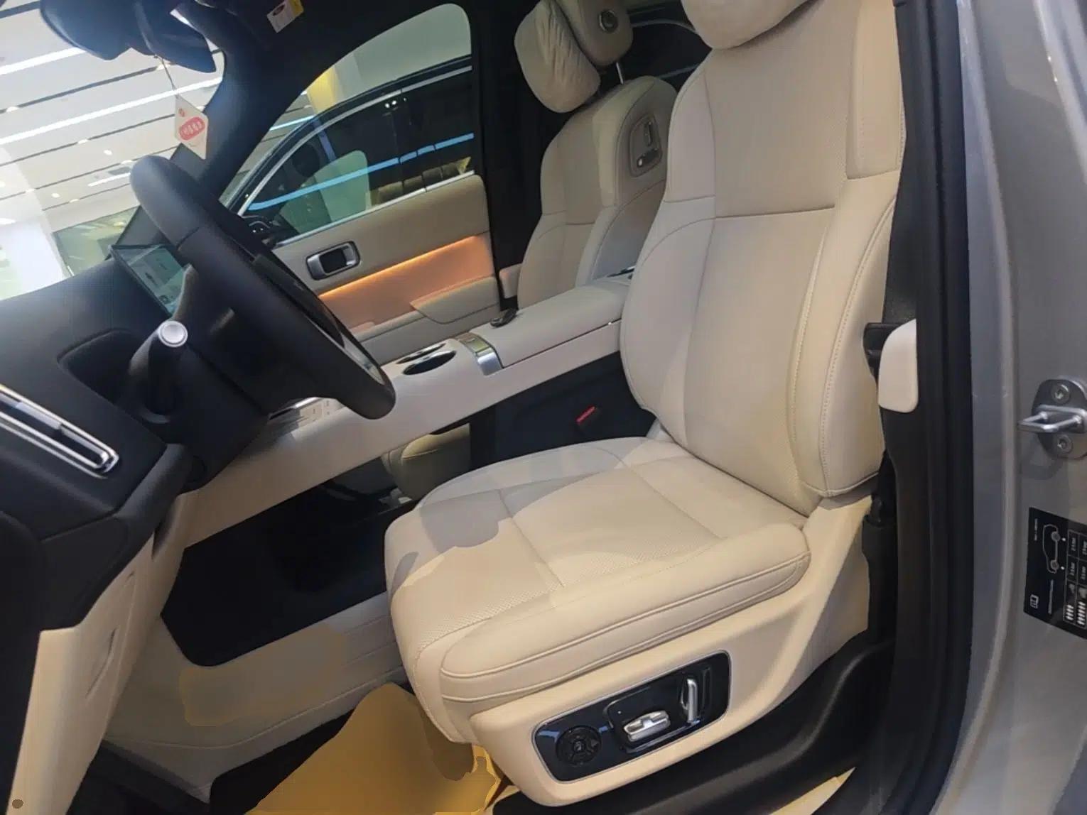 Li Auto L9 2025 Ultra Smart Refreshed Edition — миниатюра 17