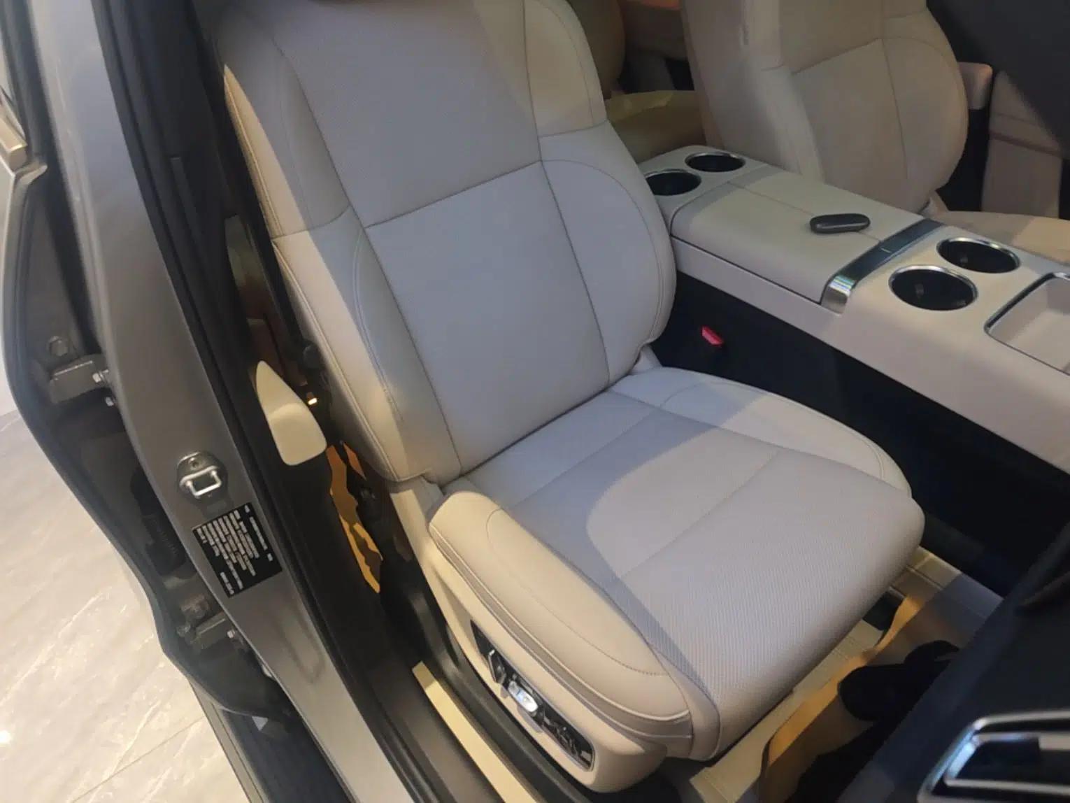 Li Auto L9 2025 Ultra Smart Refreshed Edition — миниатюра 19