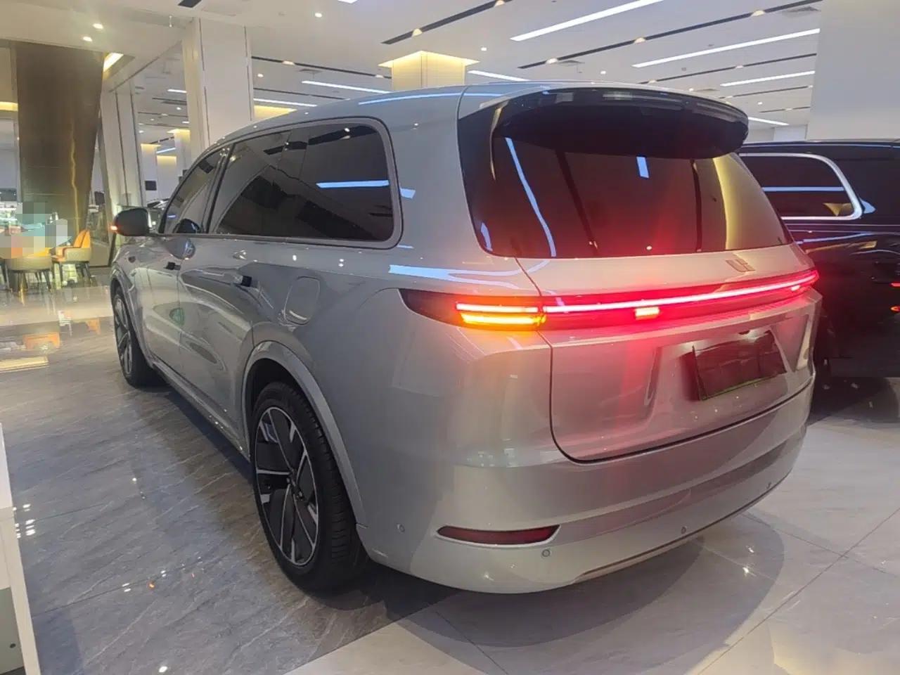 Li Auto L9 2025 Ultra Smart Refreshed Edition — миниатюра 4