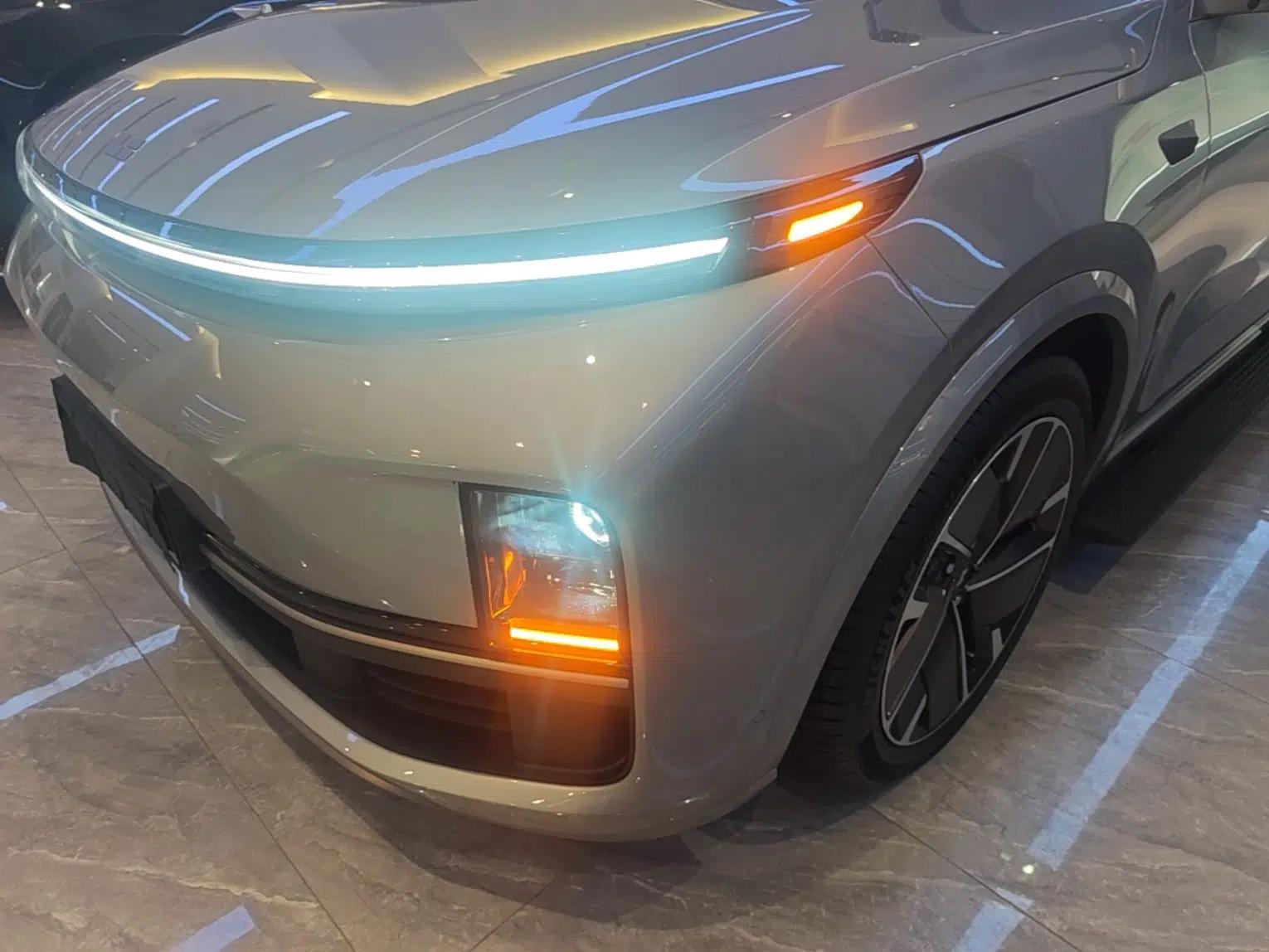 Li Auto L9 2025 Ultra Smart Refreshed Edition — миниатюра 8
