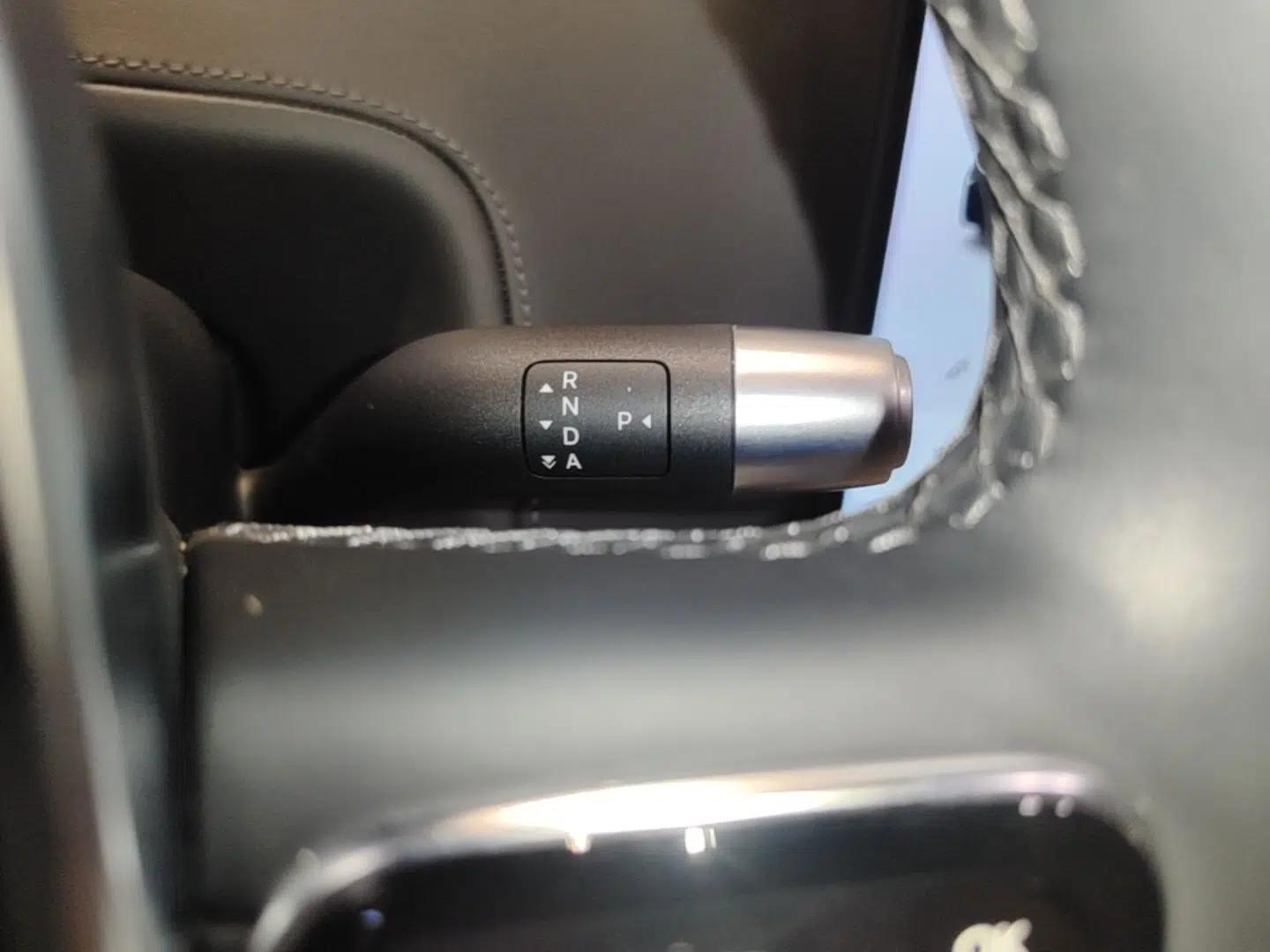 Li Auto L9 2025 Pro Smart Refreshed Edition — миниатюра 16