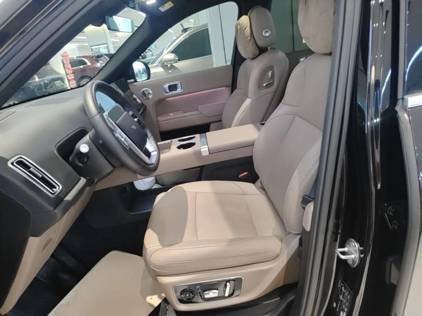 Li Auto L9 2025 Pro Smart Refreshed Edition — миниатюра 17