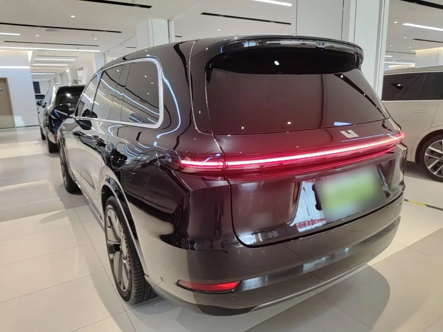 Li Auto L9 2025 Pro Smart Refreshed Edition — миниатюра 4