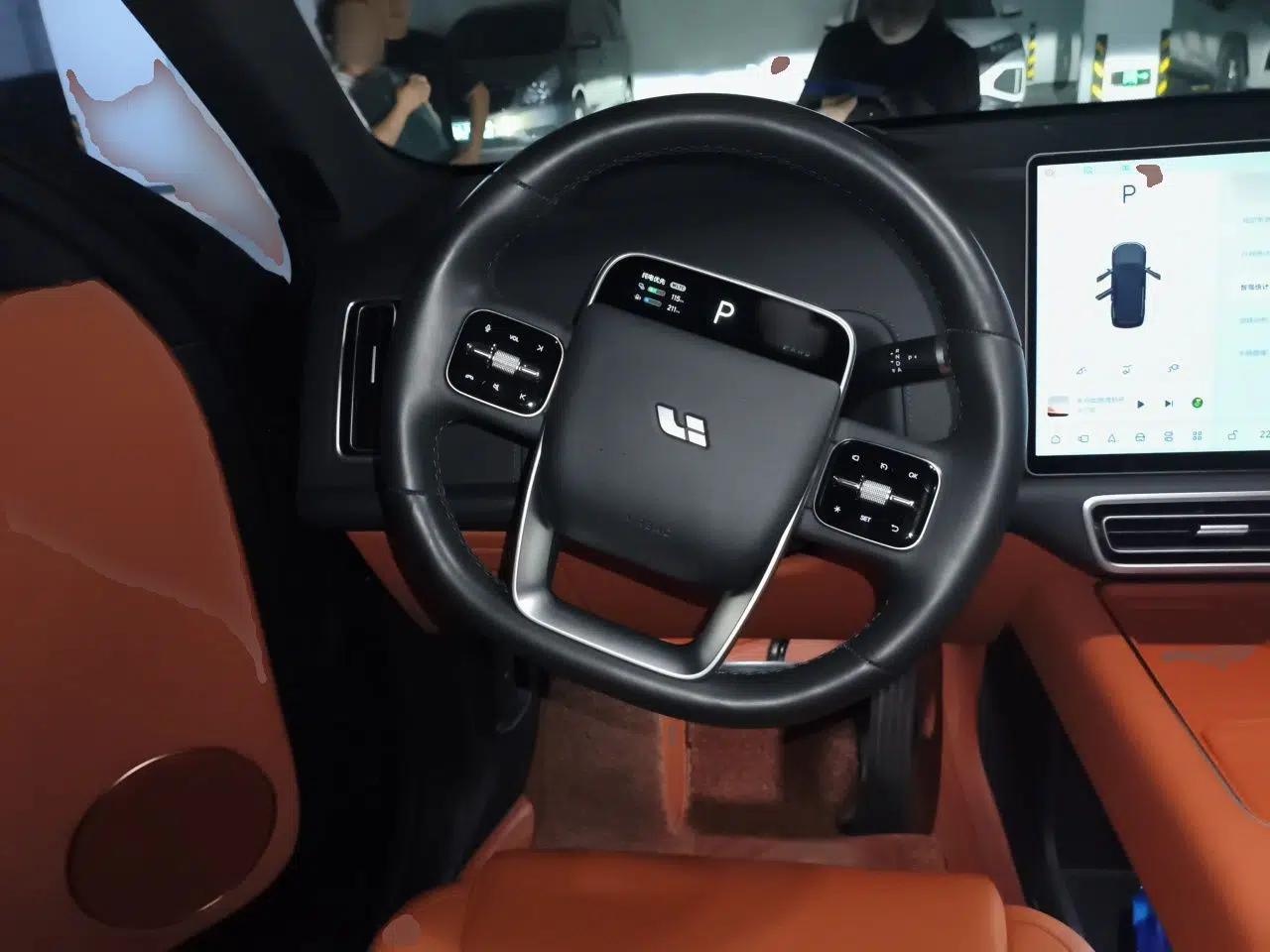 Li Auto L9 2024 Ultra Model — миниатюра 14