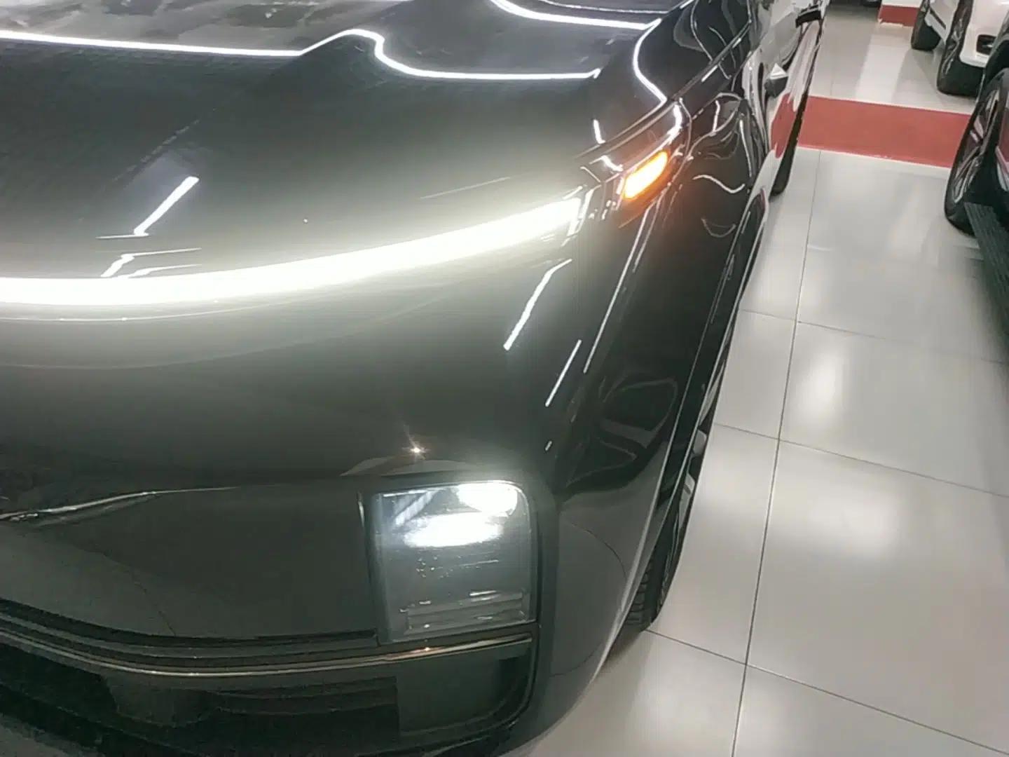 Li Auto L9 2022 Max model — миниатюра 8