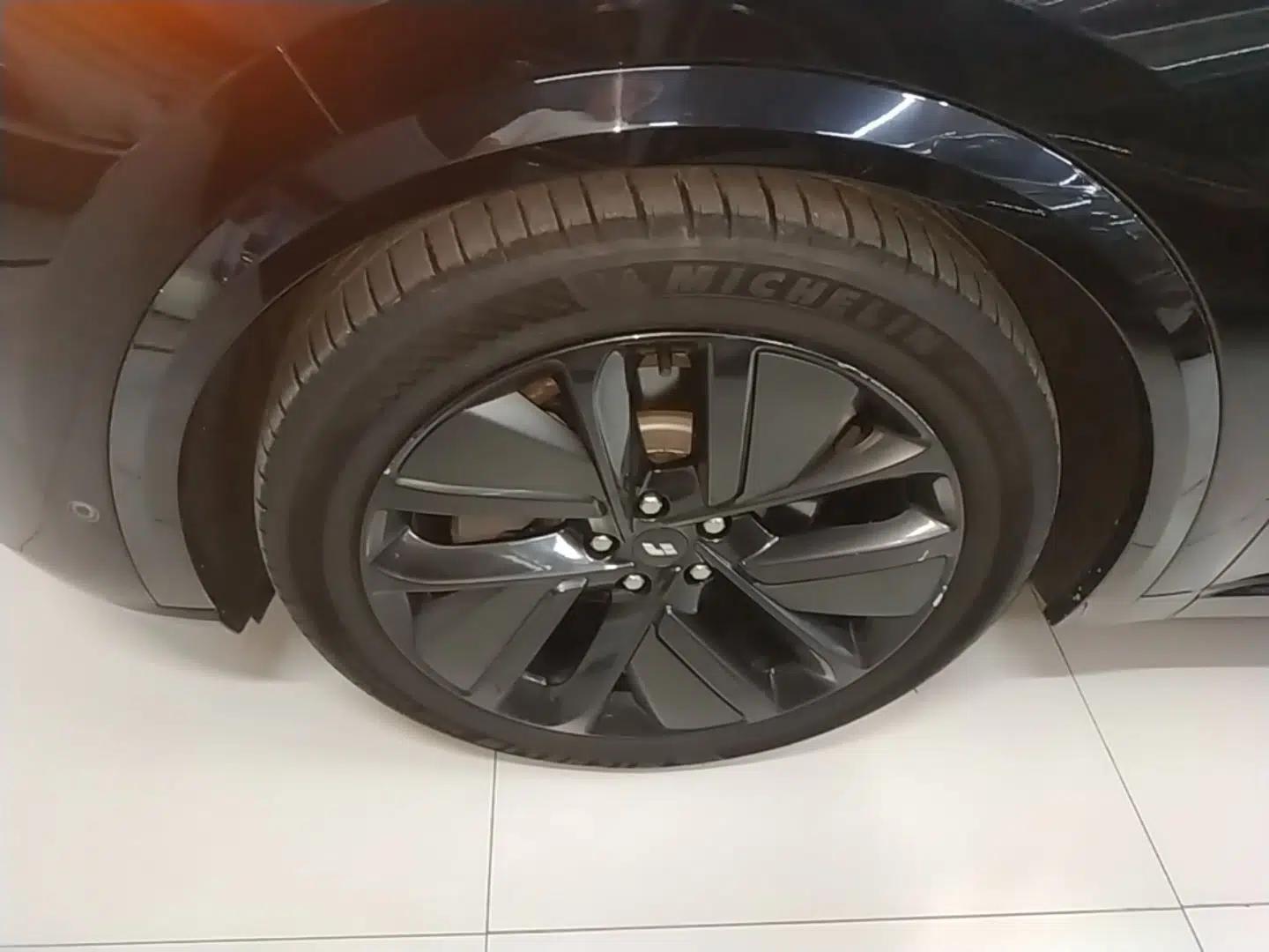 Li Auto L9 2022 Max model — миниатюра 10