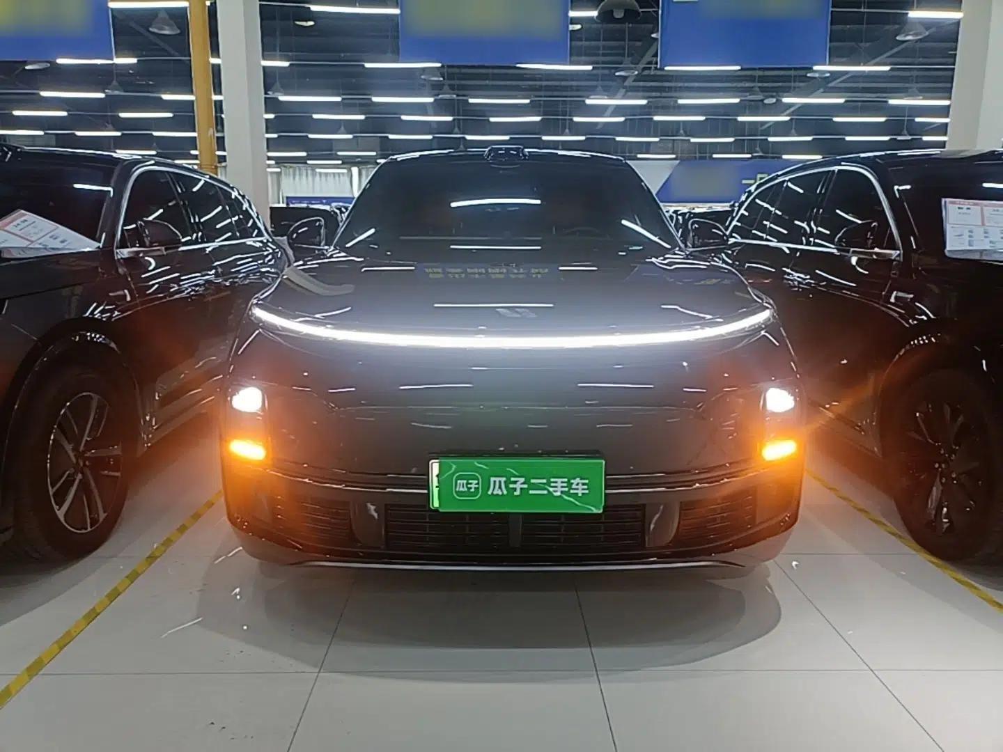Li Auto L9 2022 Max model — миниатюра 2