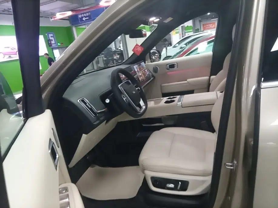 Li Auto L9 2022 Max model — миниатюра 17