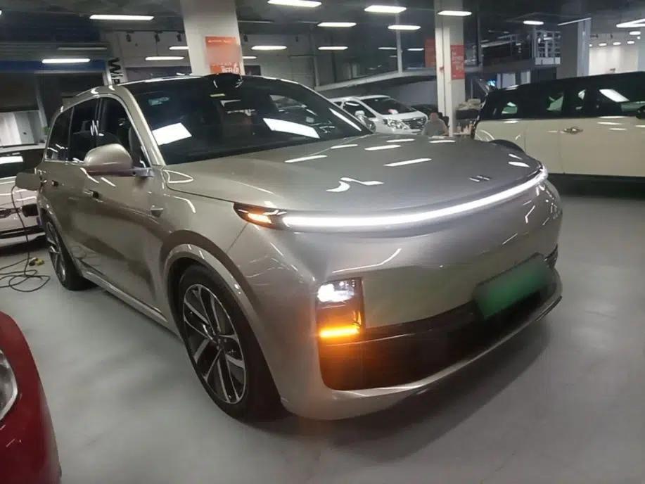 Li Auto L9 2022 Max model — миниатюра 3