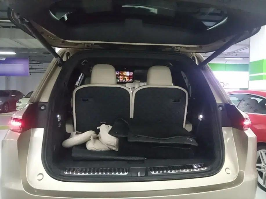 Li Auto L9 2022 Max model — миниатюра 22