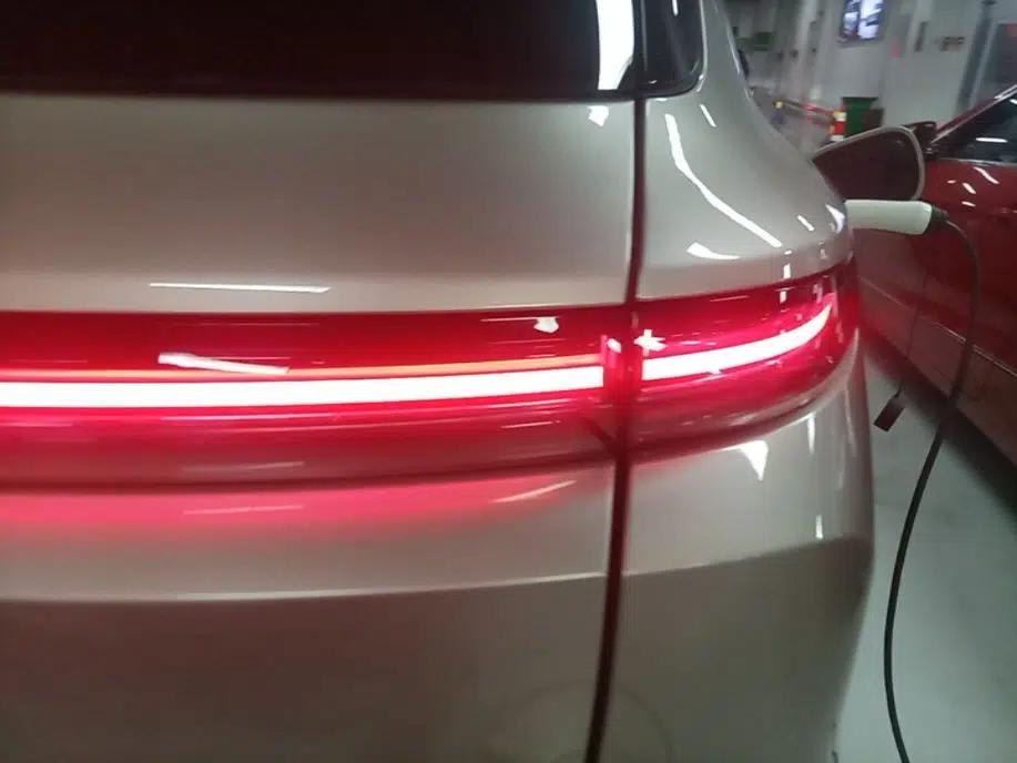 Li Auto L9 2022 Max model — миниатюра 9