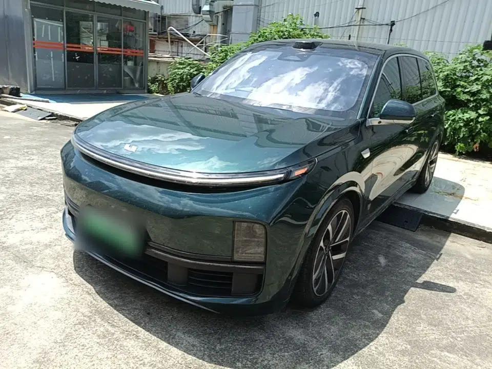 Li Auto L9 2022 Max model — миниатюра 1