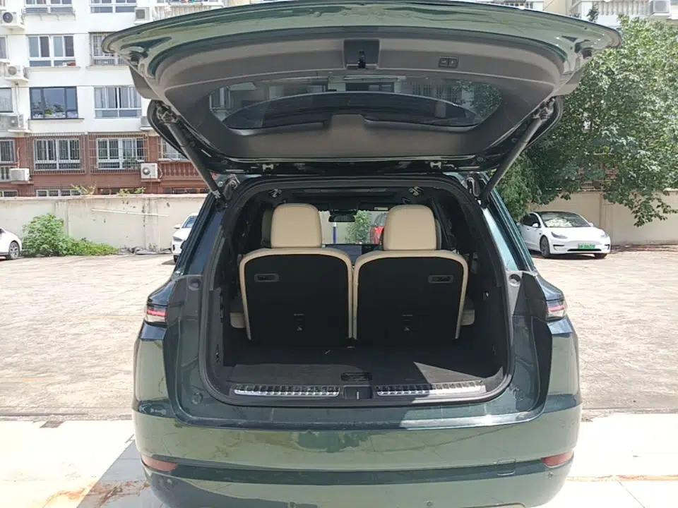 Li Auto L9 2022 Max model — миниатюра 27