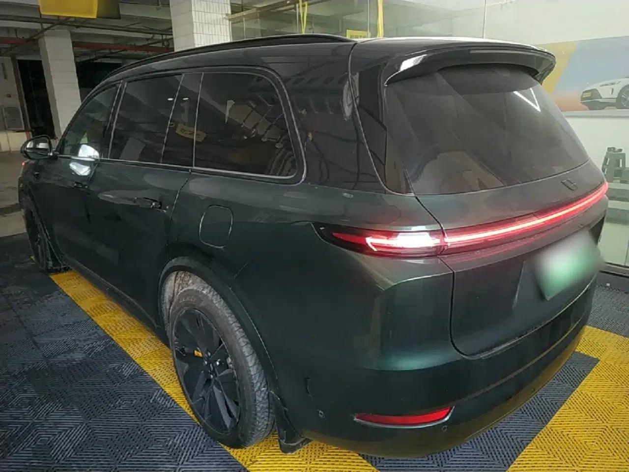 Li Auto L9 2022 Max model — миниатюра 4