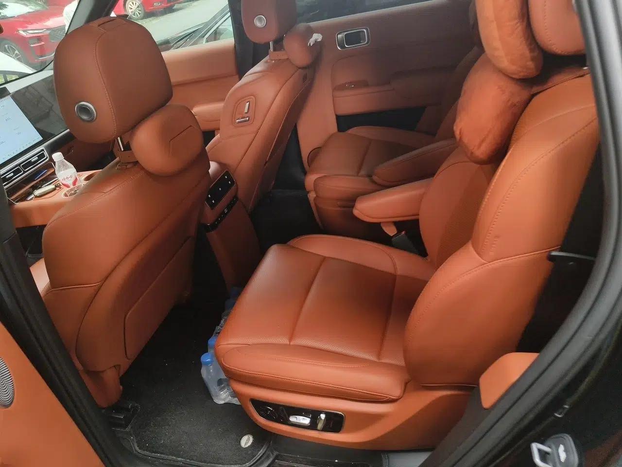 Li Auto L9 2024 Ultra Model — миниатюра 17