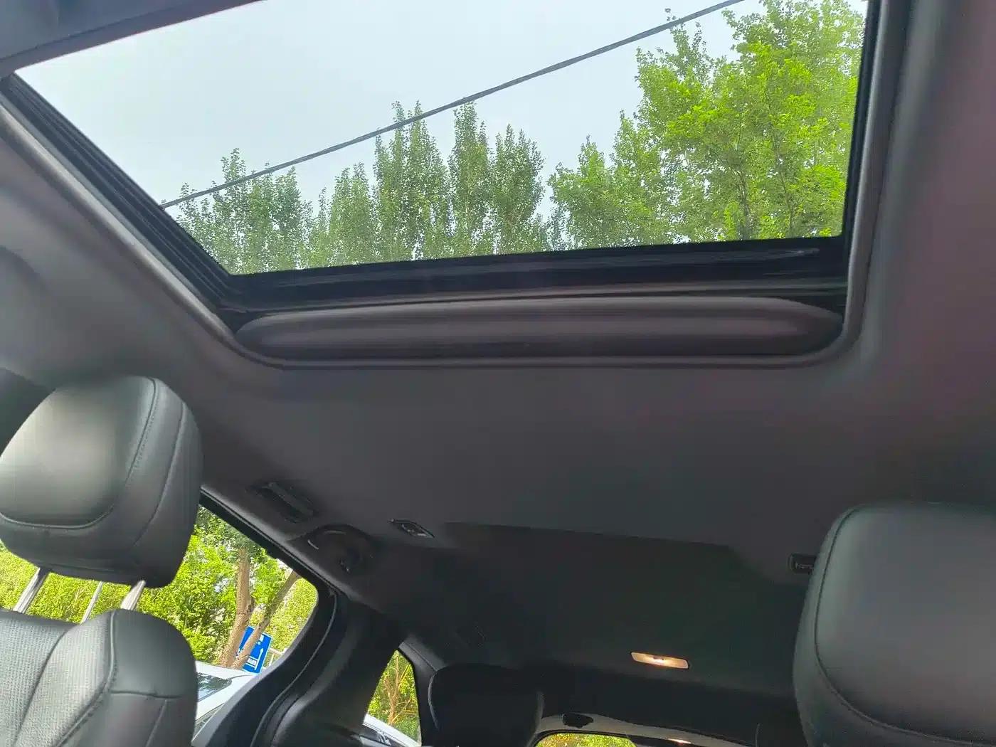 2021 Sienna 2.5L Hybrid Premium Edition — миниатюра 11