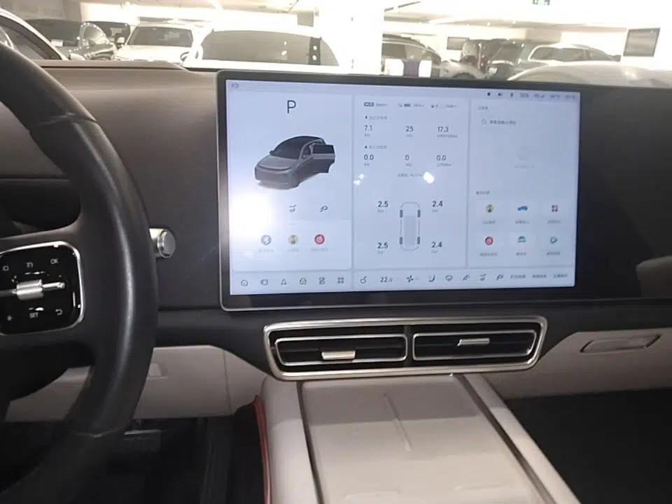 Li Auto L7 2023 Max model — миниатюра 23