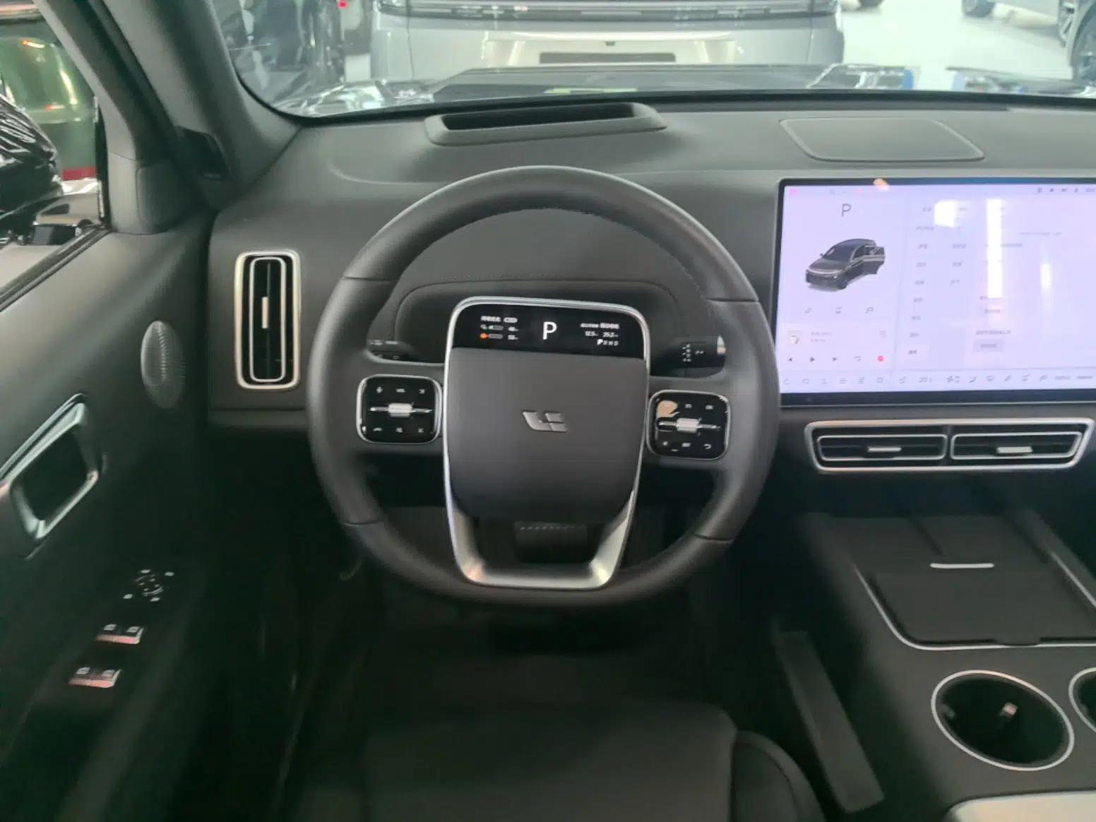 Li Auto L7 2025 Max Smart Refresh Edition — миниатюра 13