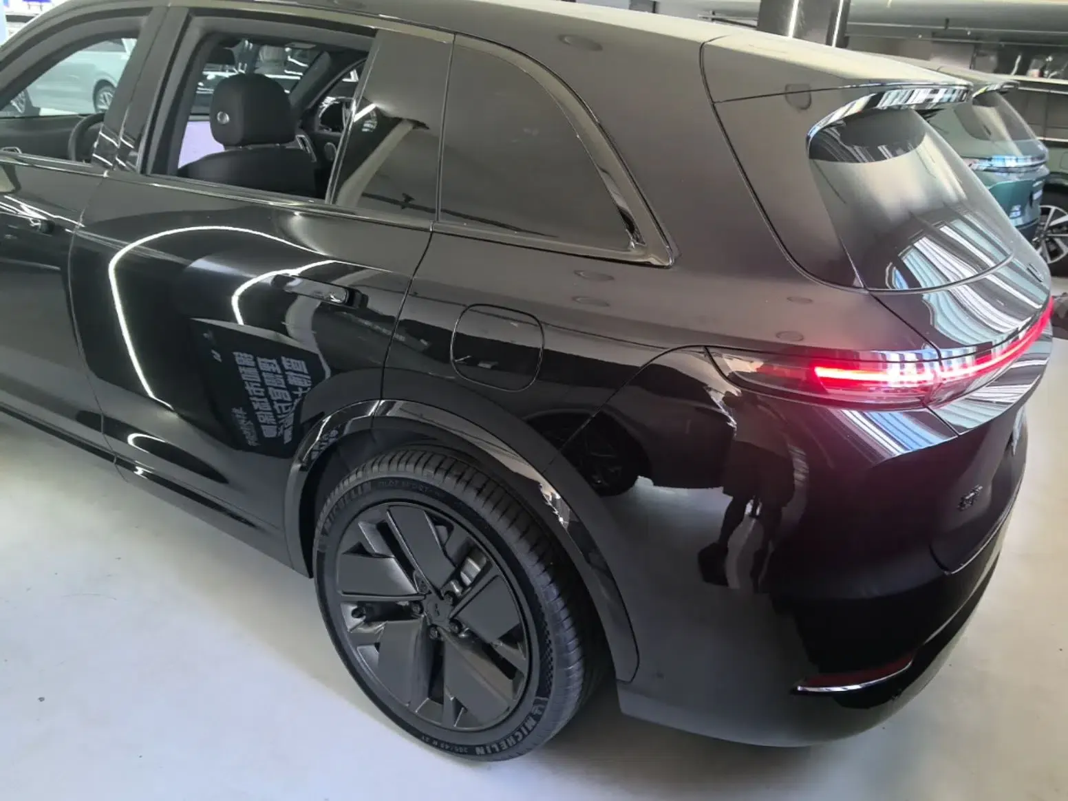 Li Auto L7 2025 Max Smart Refresh Edition — миниатюра 4