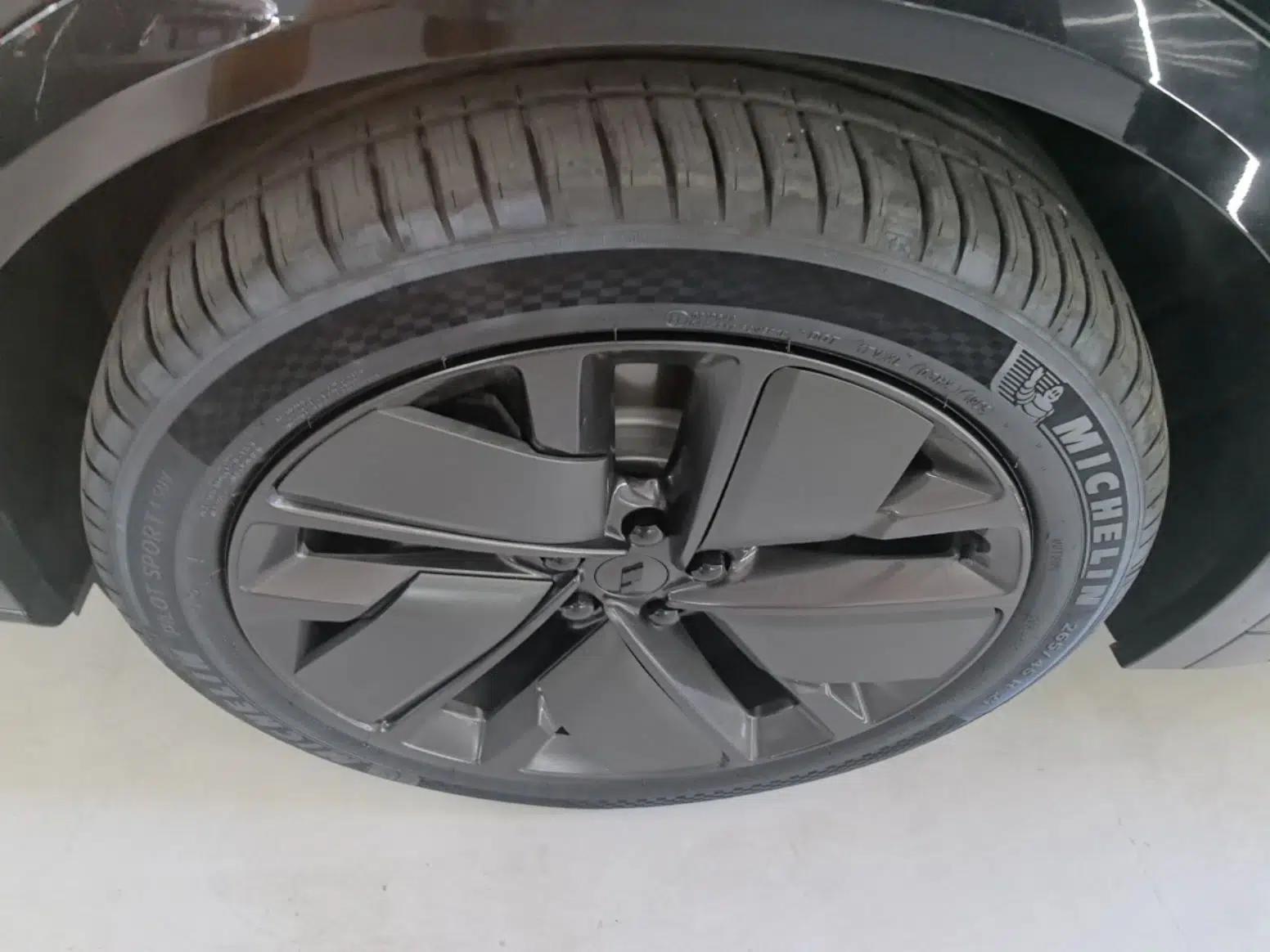 Li Auto L7 2025 Max Smart Refresh Edition — миниатюра 10