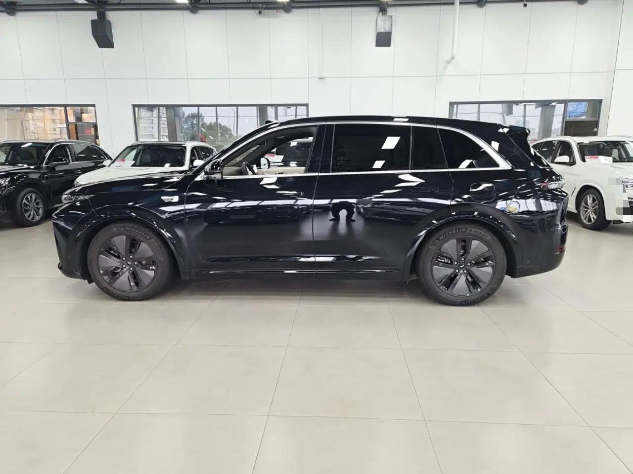Li Auto L7 2024 MAX Model — миниатюра 6