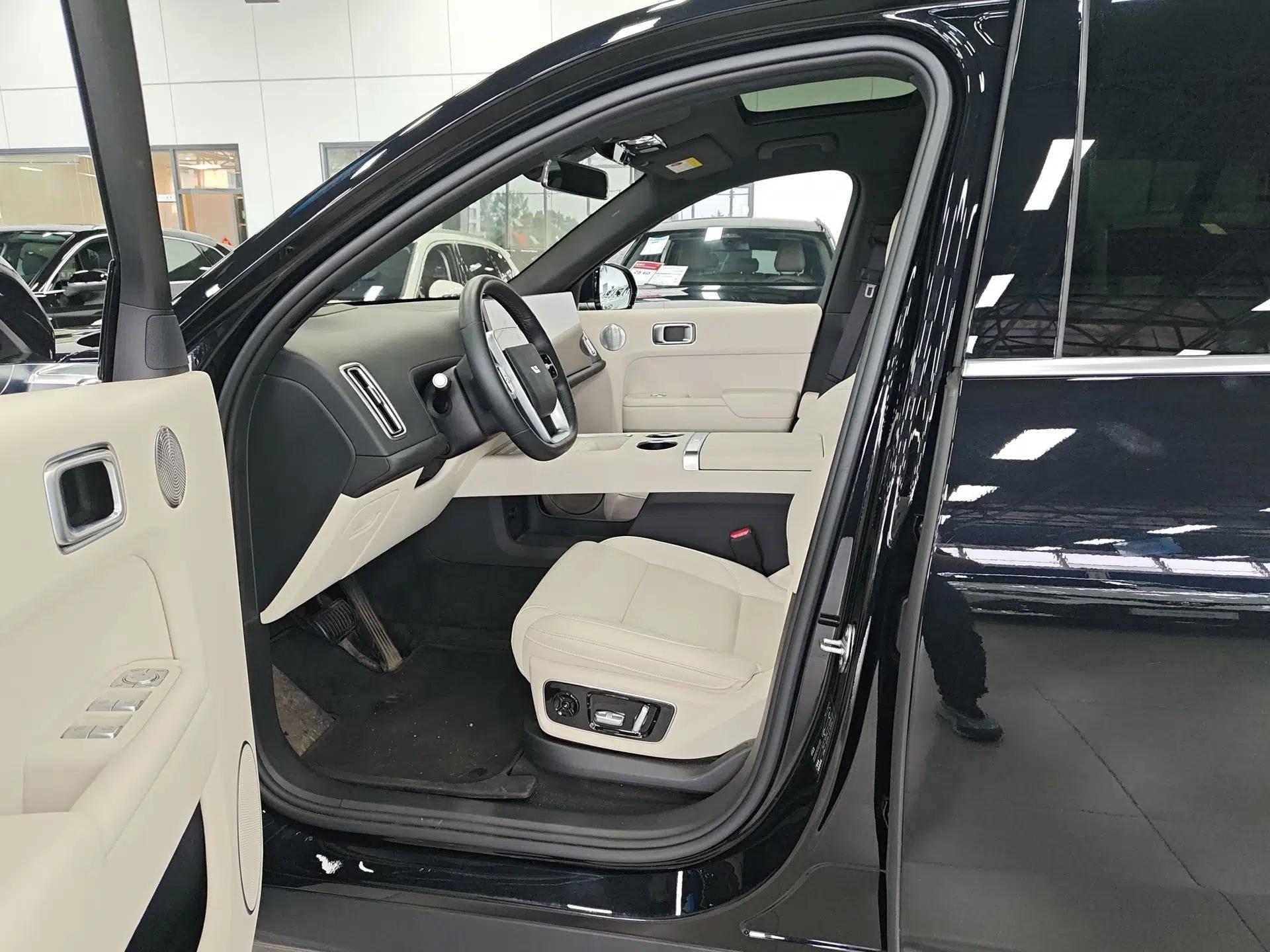 Li Auto L7 2024 MAX Model — миниатюра 8