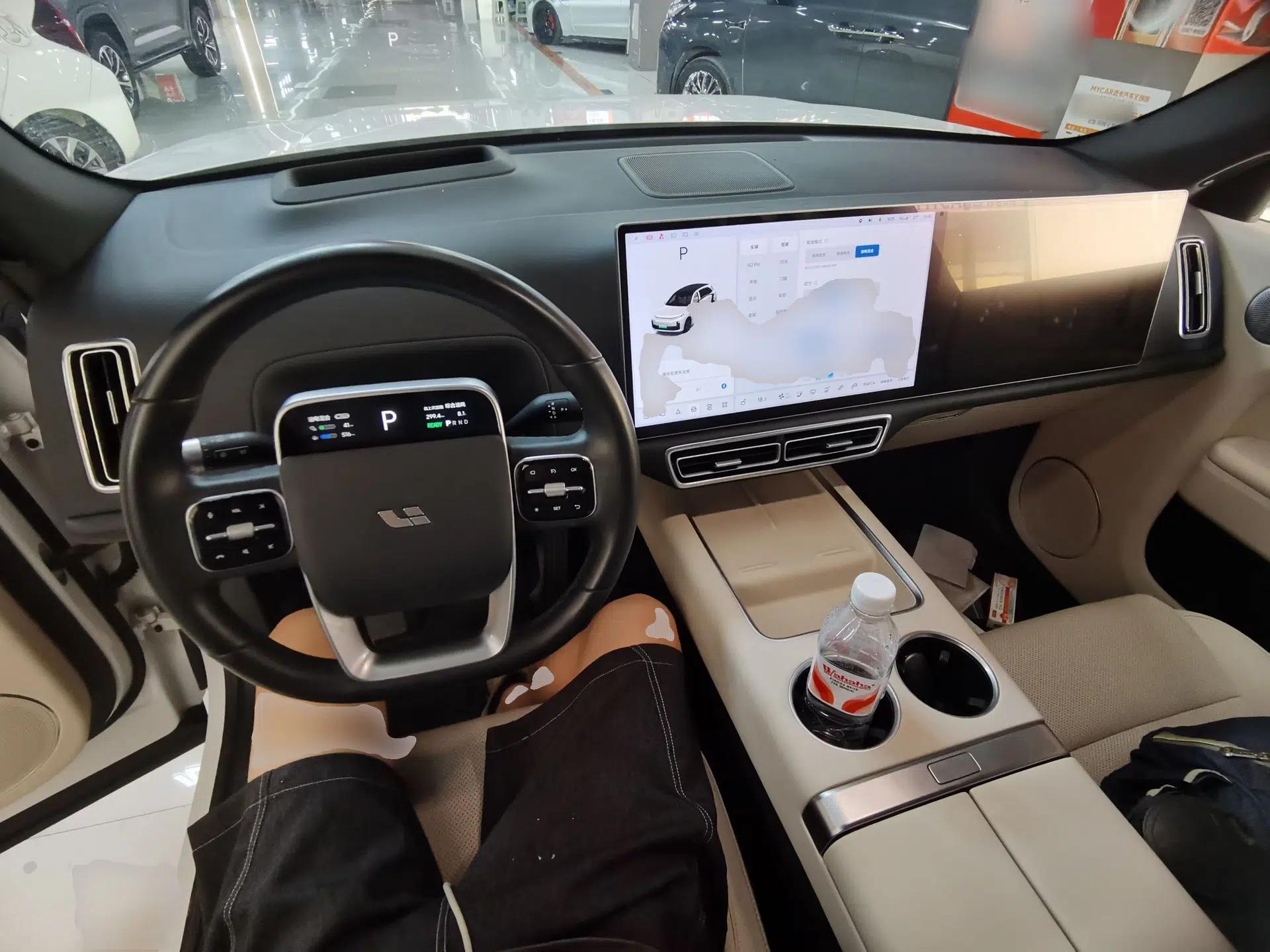 Li Auto L7 2023 Pro Model — миниатюра 12