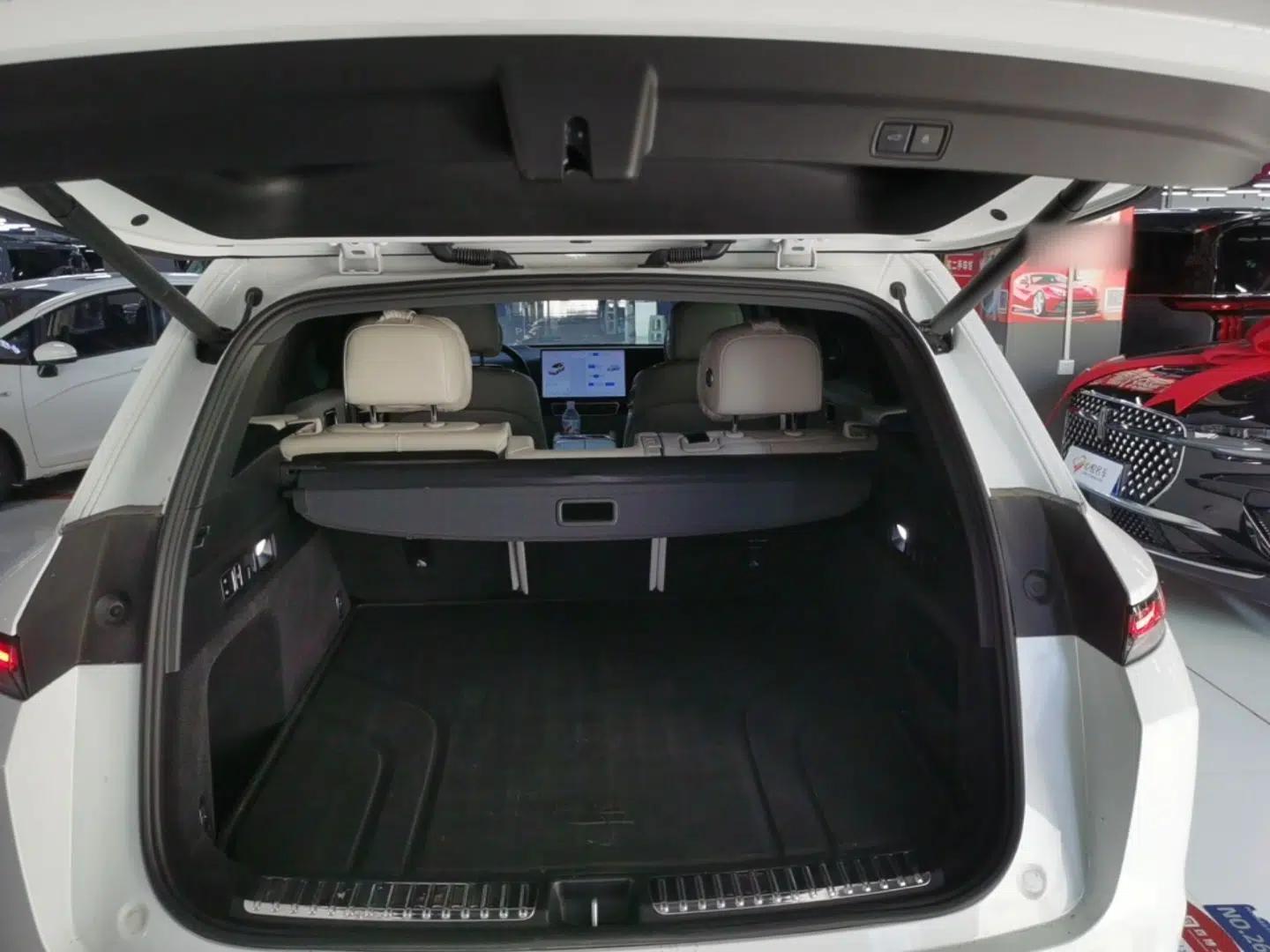 Li Auto L7 2023 Pro Model — миниатюра 22