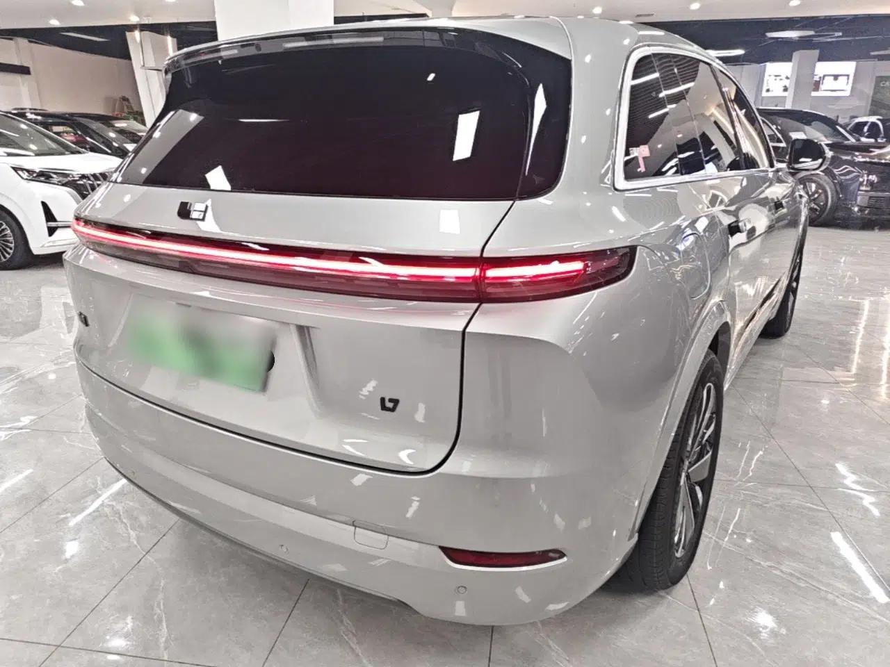 Li Auto L7 2025 Max Smart Refresh Edition — миниатюра 6