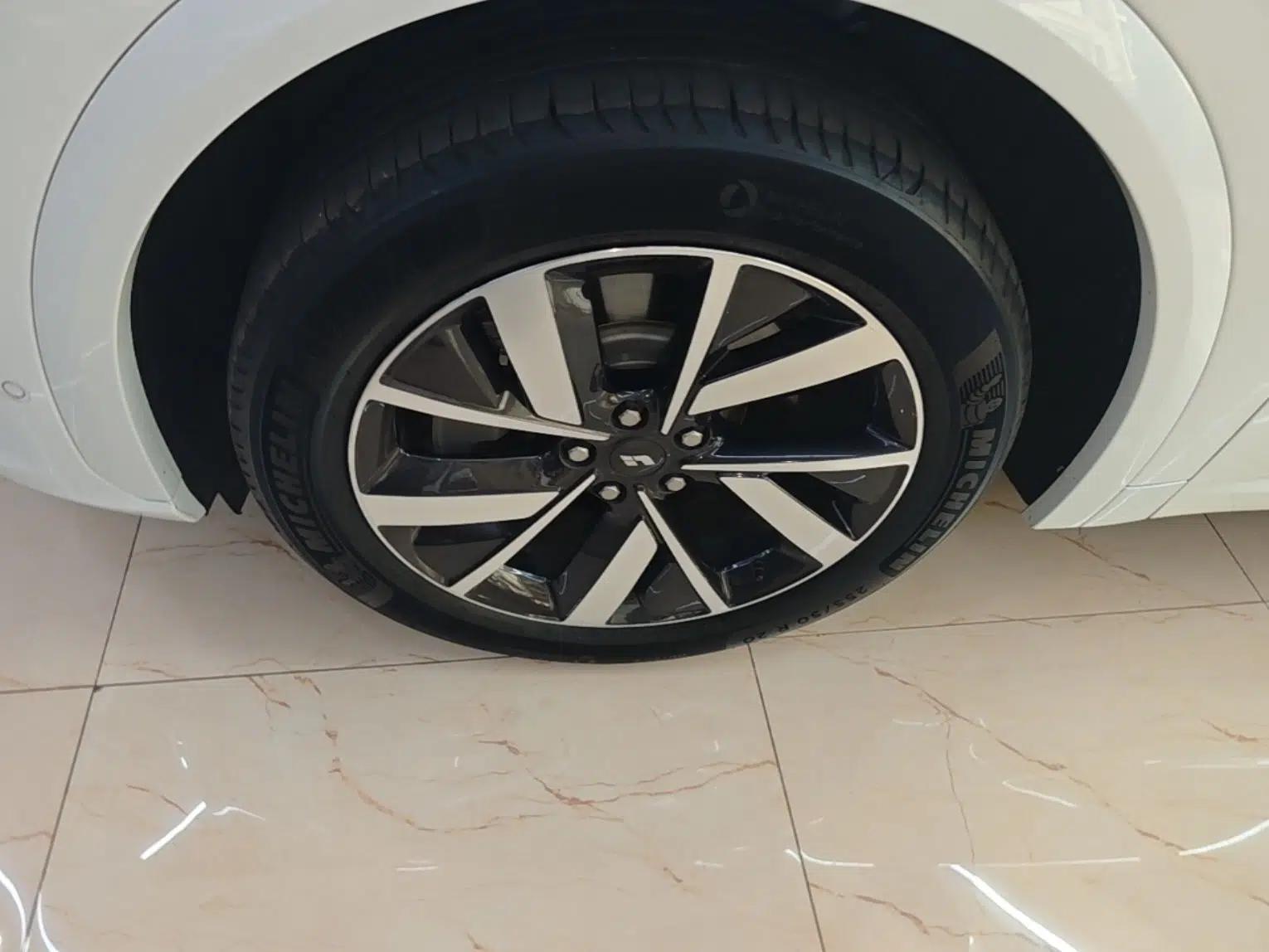 Li Auto L7 2023 Air model — миниатюра 10