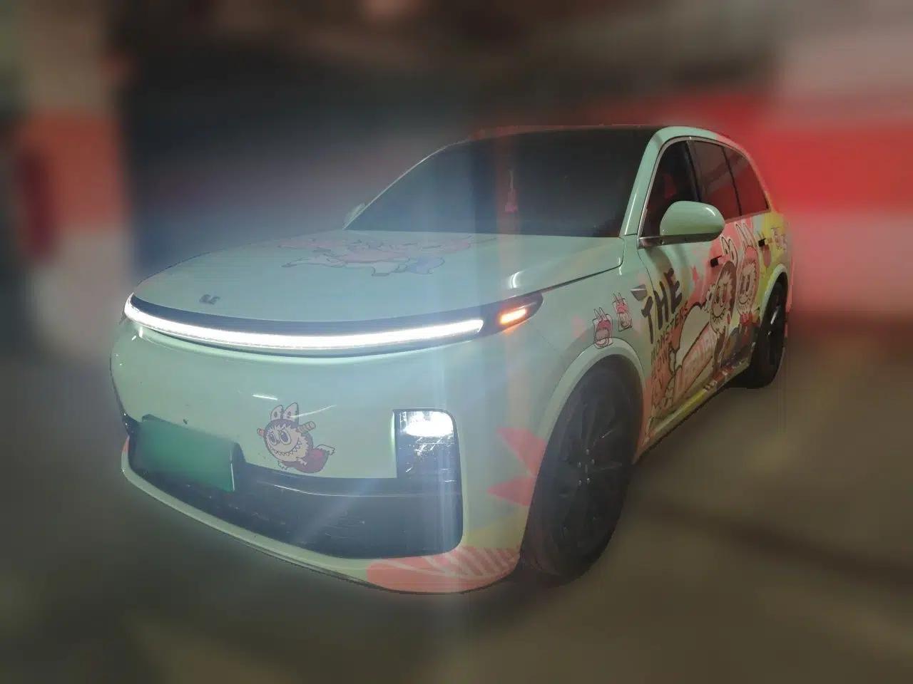 Li Auto L8 2023 Pro Model — миниатюра 1
