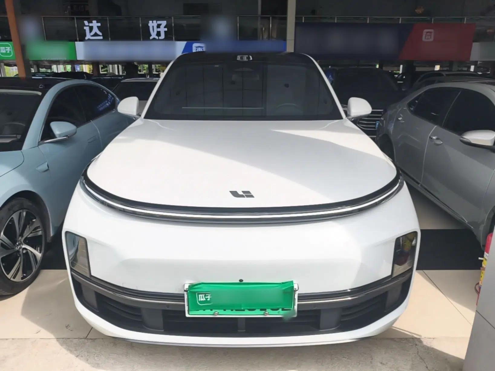 Li Auto L8 2025 Ultra Smart Refreshed Edition — миниатюра 2
