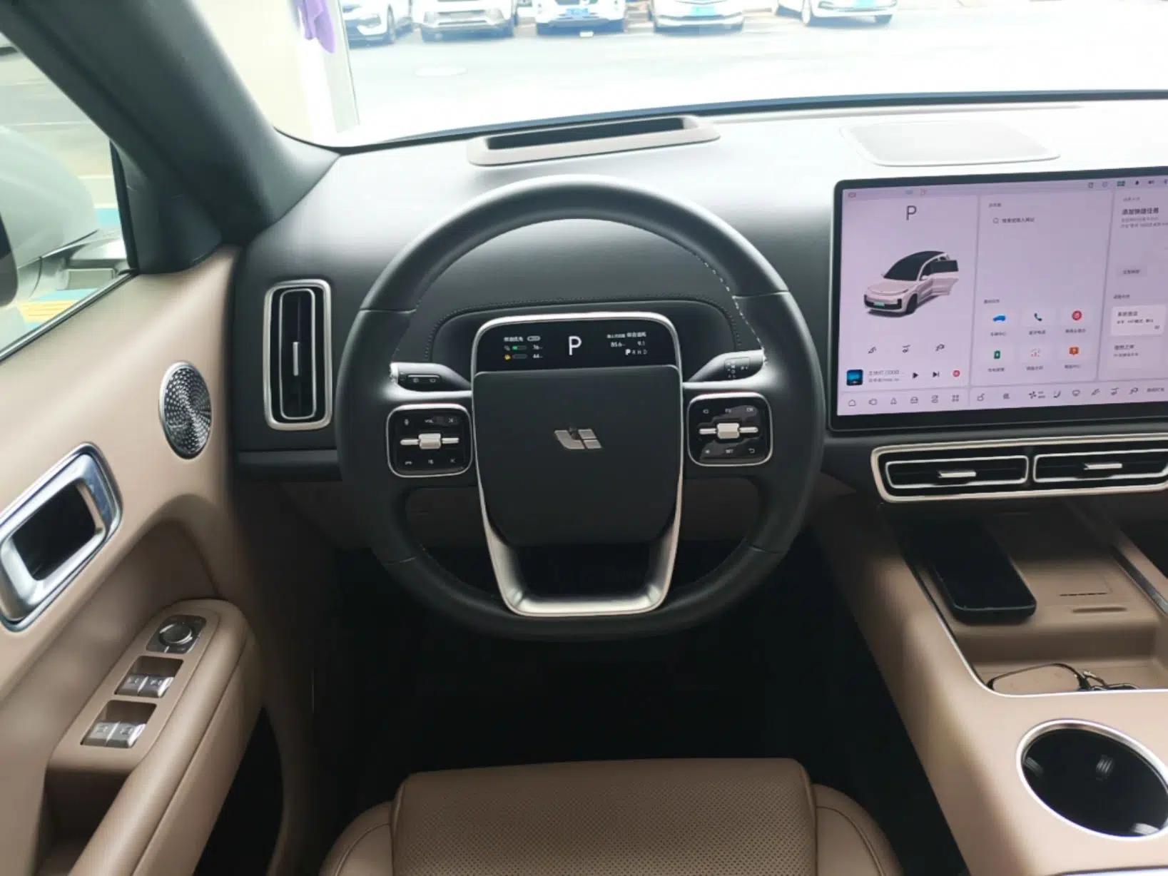 Li Auto L8 2025 Ultra Smart Refreshed Edition — миниатюра 13
