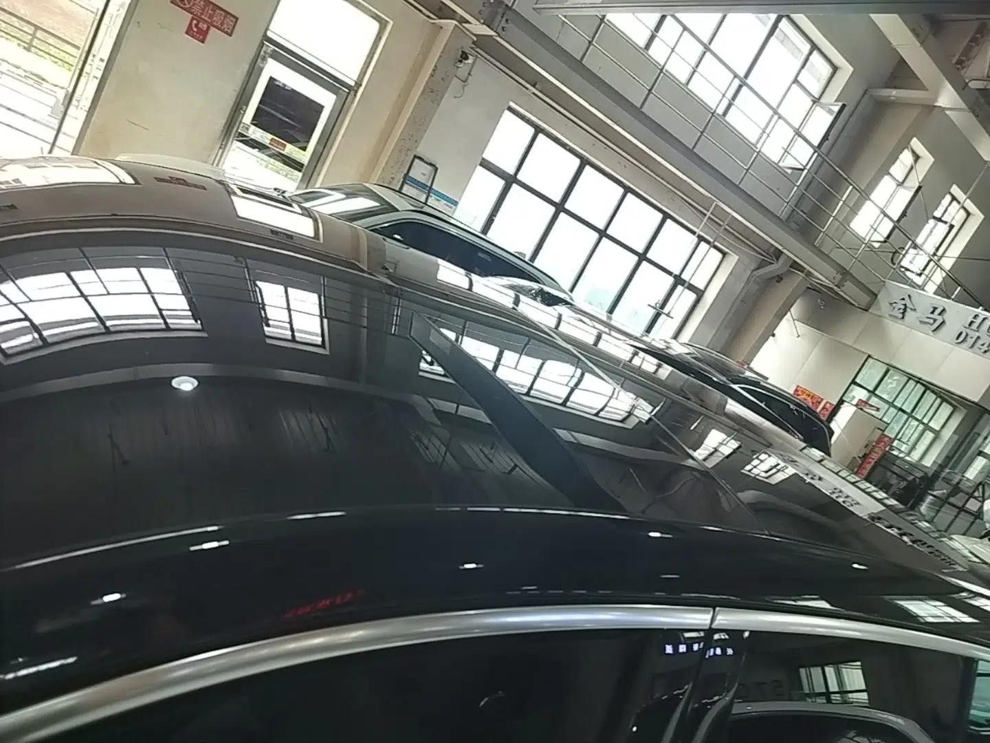 Li Auto L8 2023 Pro Model — миниатюра 7