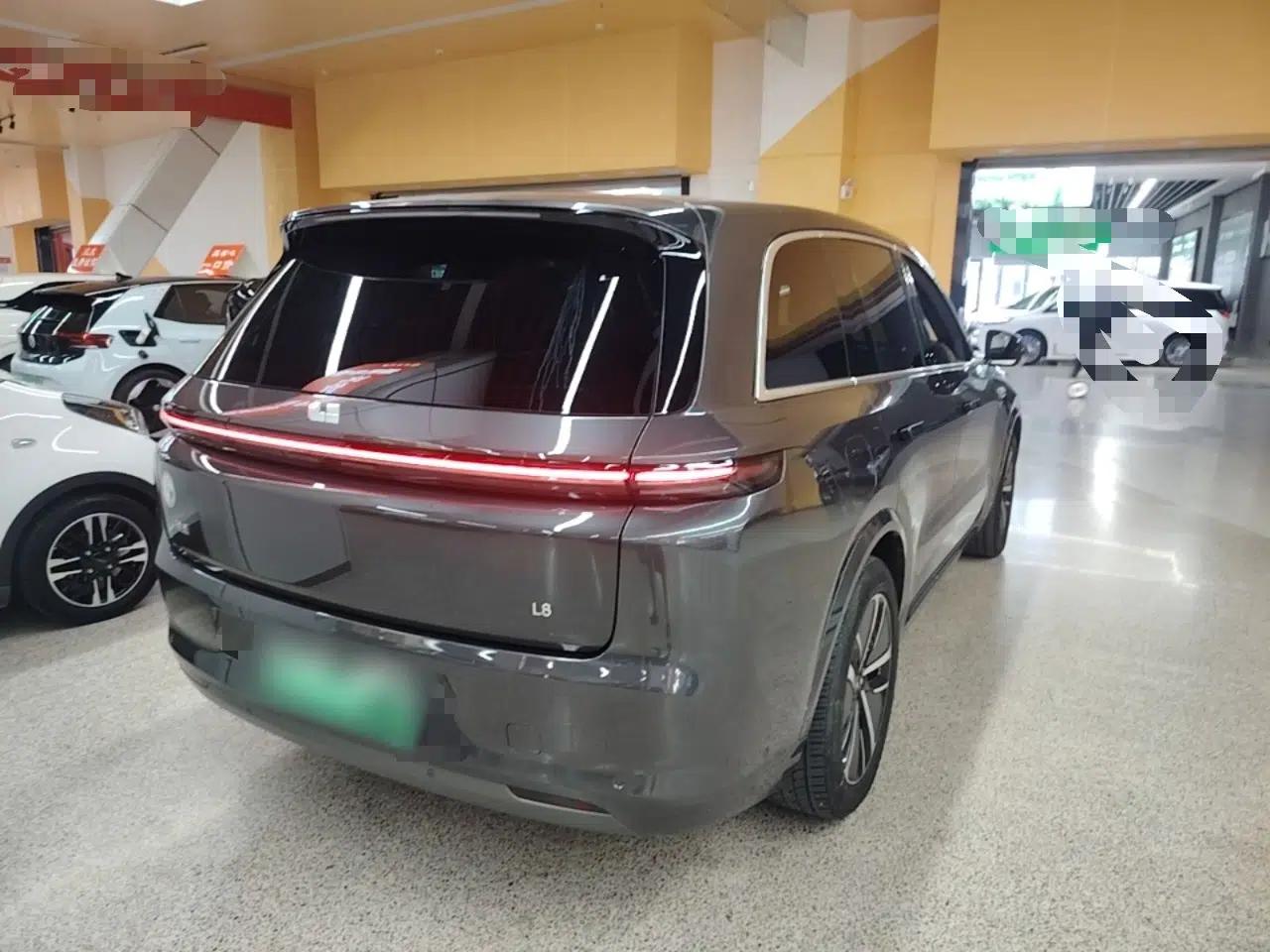 Li Auto L8 2024 Max — миниатюра 6