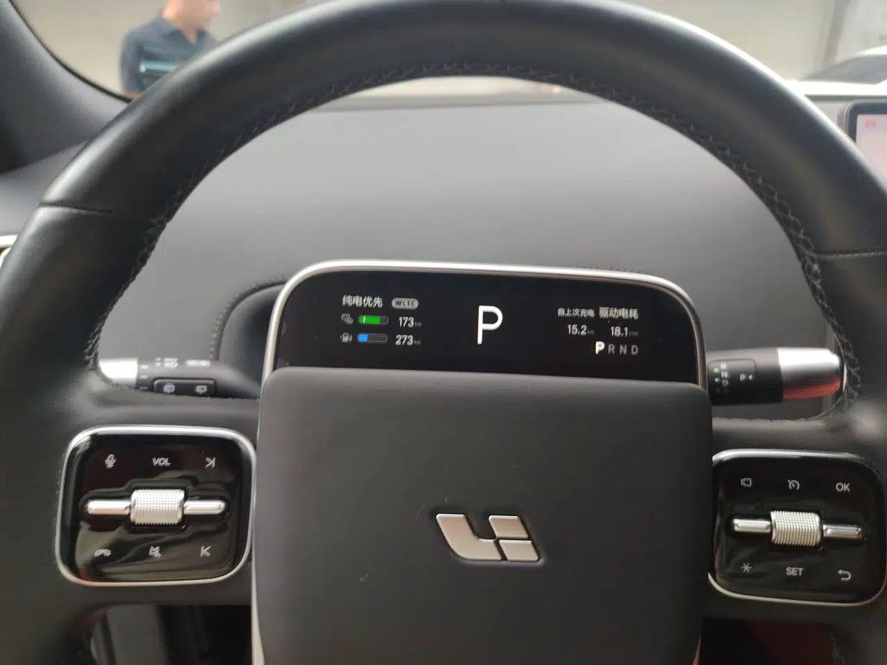 Li Auto L8 2024 Ultra Model — миниатюра 11