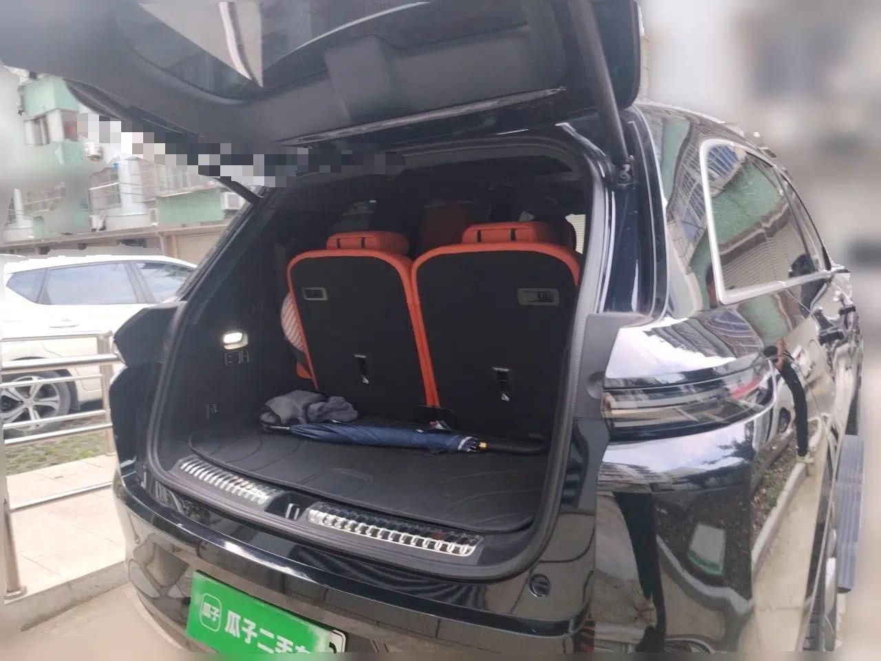 Li Auto L8 2024 Ultra Model — миниатюра 19