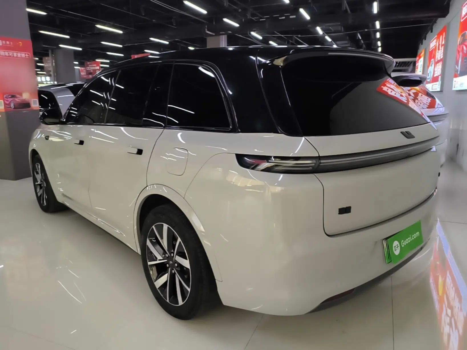 Li Auto L8 2023 Pro Model — миниатюра 4
