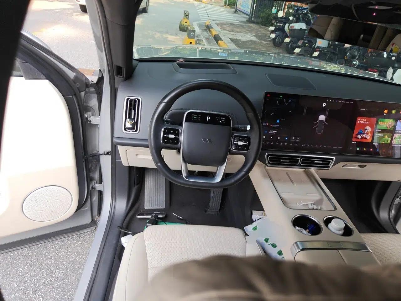 Li Auto L8 2023 Max model — миниатюра 10