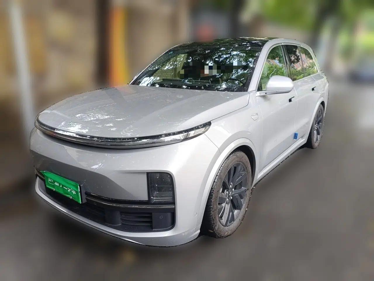 Li Auto L8 2023 Pro Model — миниатюра 1