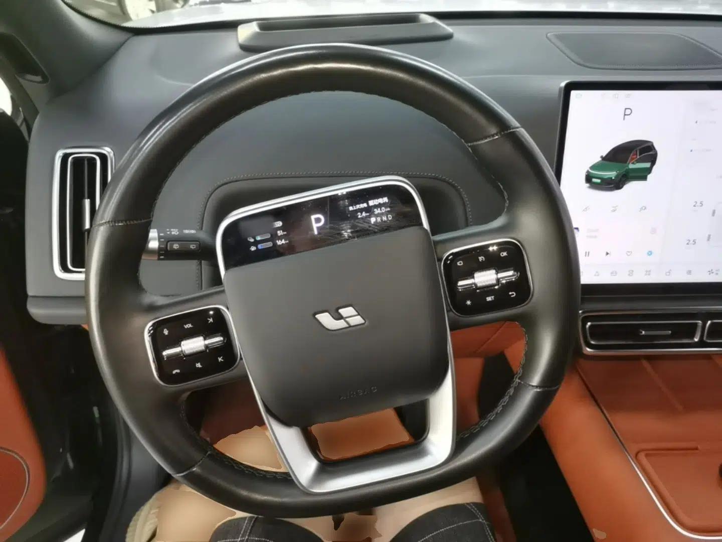 Li Auto L8 2023 Pro Model — миниатюра 13