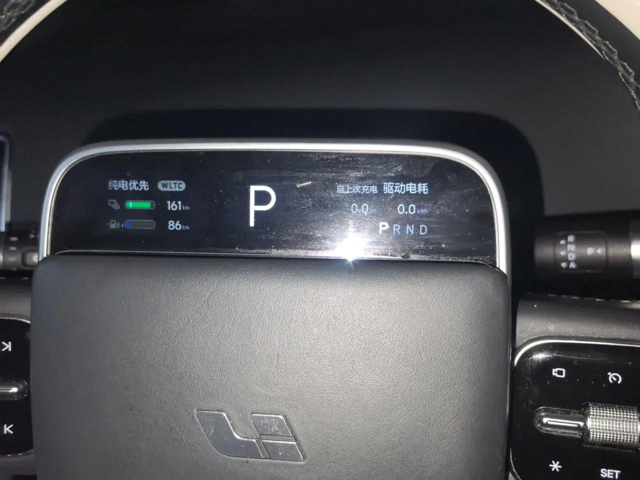 Li Auto L8 2023 Max model — миниатюра 11