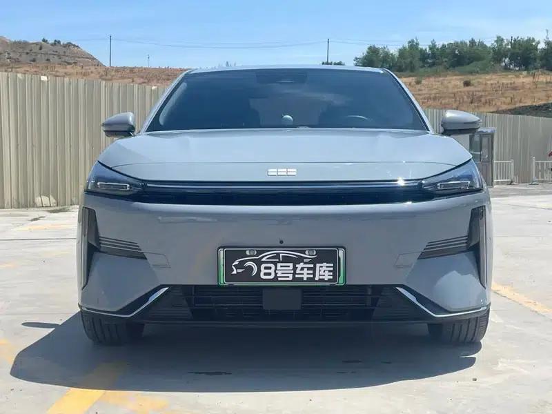 Galaxy L6 2024 Dragon Edition 1.5T DHT 125km PLUS — миниатюра 2