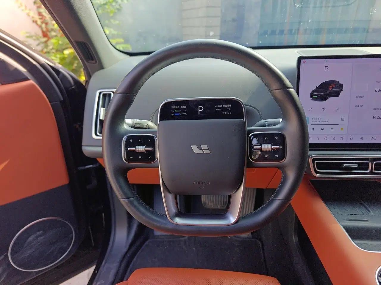 Li Auto L6 2025 Pro Smart Refresh Edition — миниатюра 10
