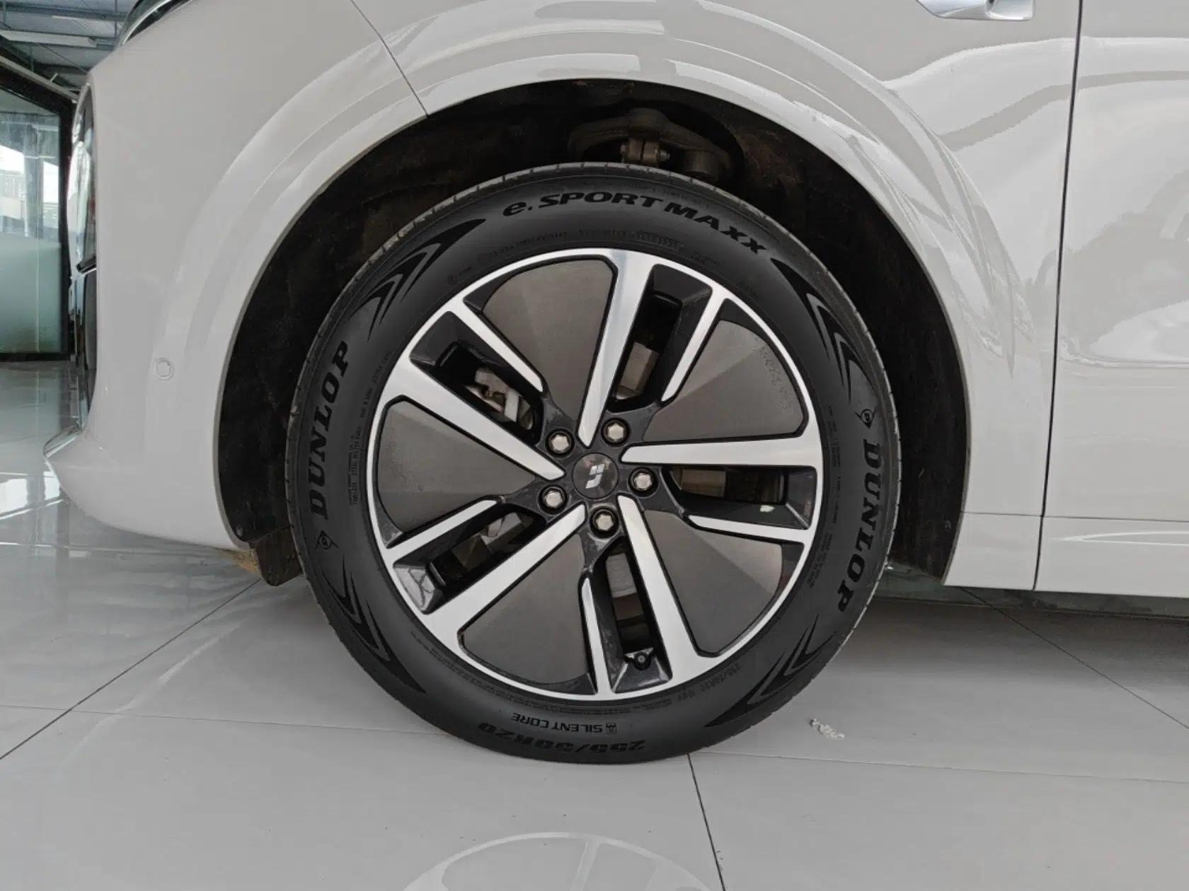 Li Auto L6 2024 Pro Model — миниатюра 10