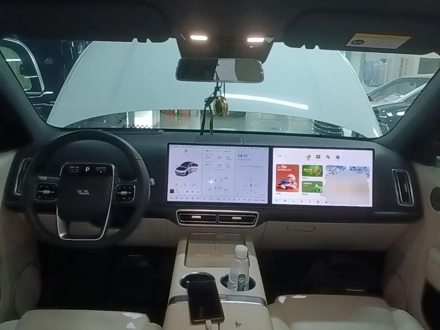 Li Auto L6 2024 Pro Model — миниатюра 17