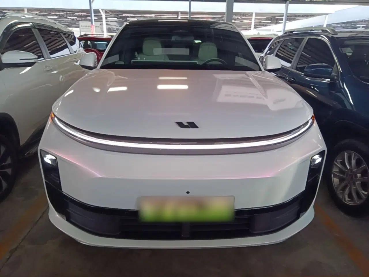 Li Auto L6 2024 Pro Model — миниатюра 2