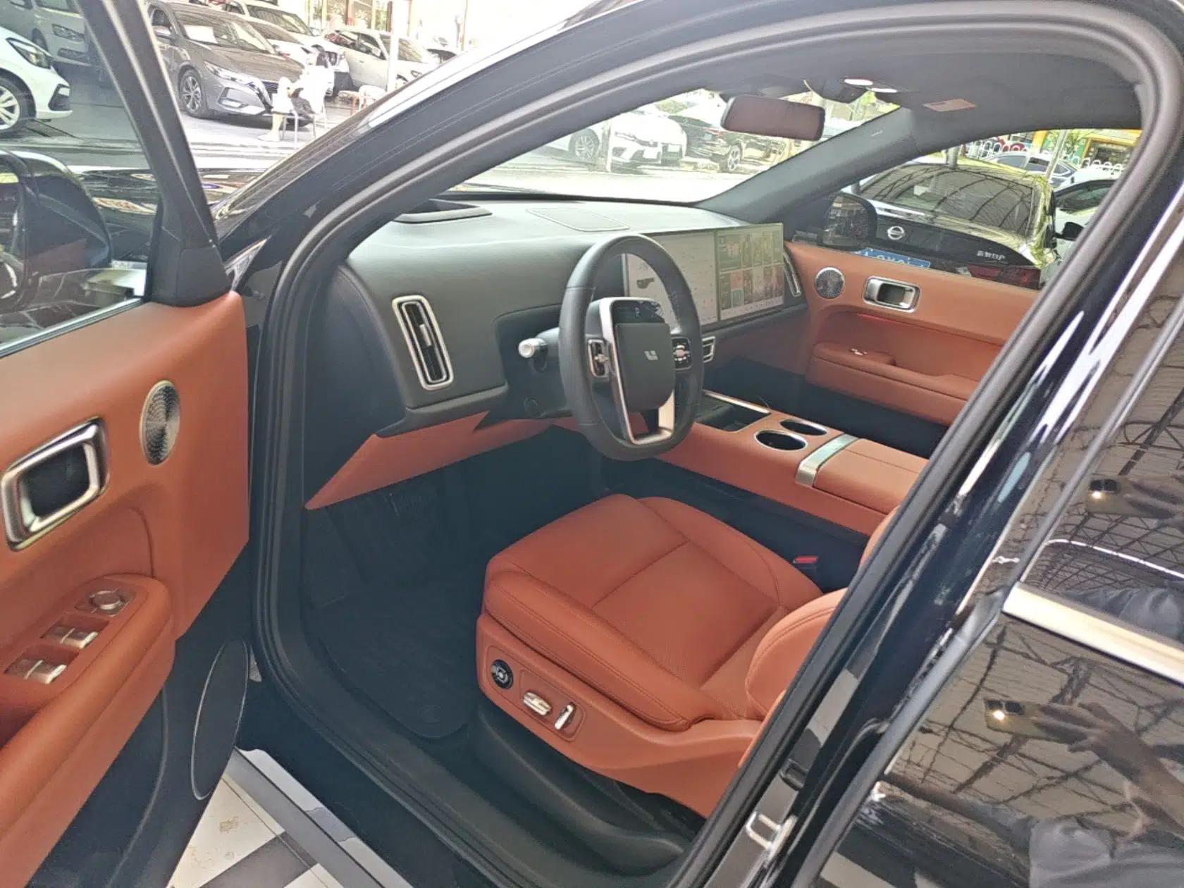 Li Auto L6 2025 Max Smart Refresh Edition — миниатюра 17