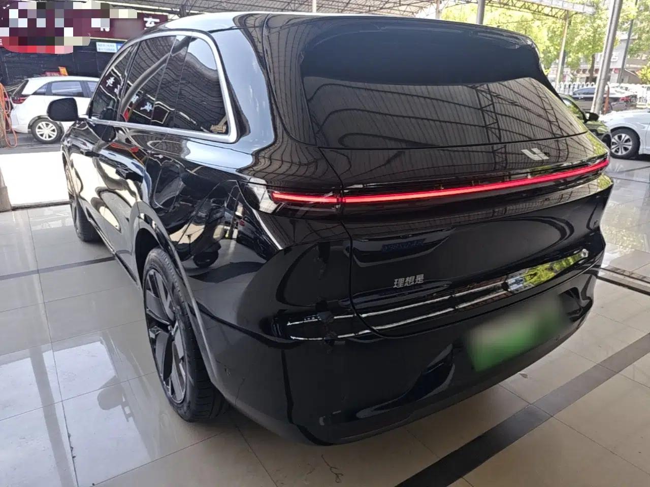 Li Auto L6 2025 Max Smart Refresh Edition — миниатюра 4