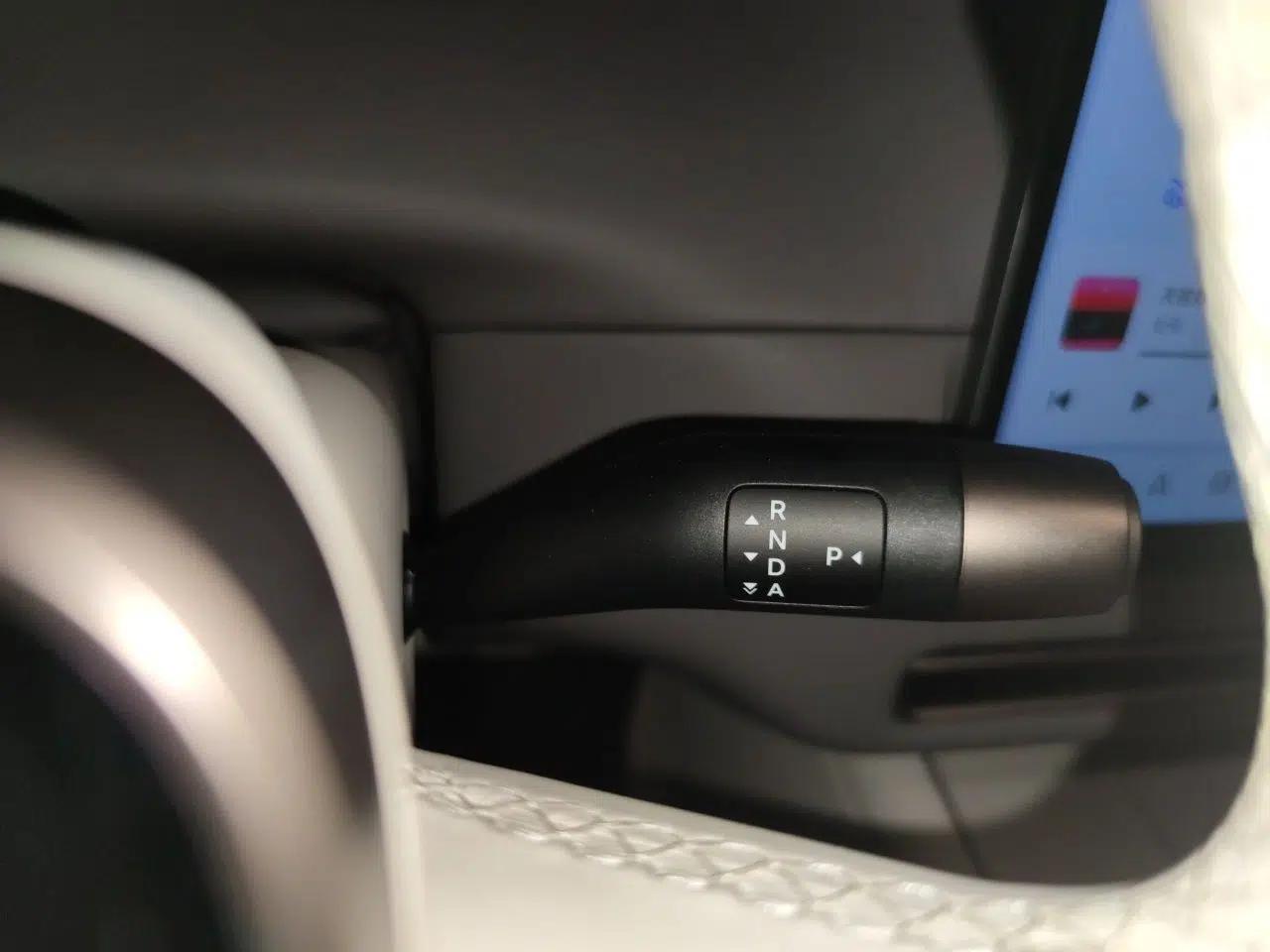 Li Auto i6 2025 Model Two-Wheel-Drive Standard Type — миниатюра 14